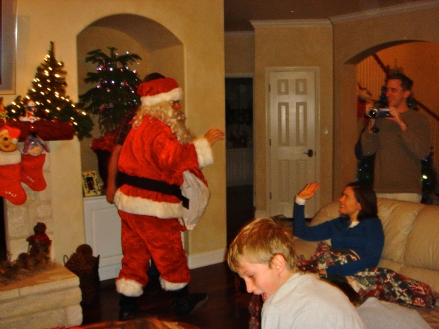 Hildebrand Christmas ScreenSaver/640x480_2007-12-24 Christmas Eve J&J81.jpg